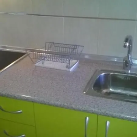 Apartment In Torremolinos 106094 * 托雷莫利诺斯